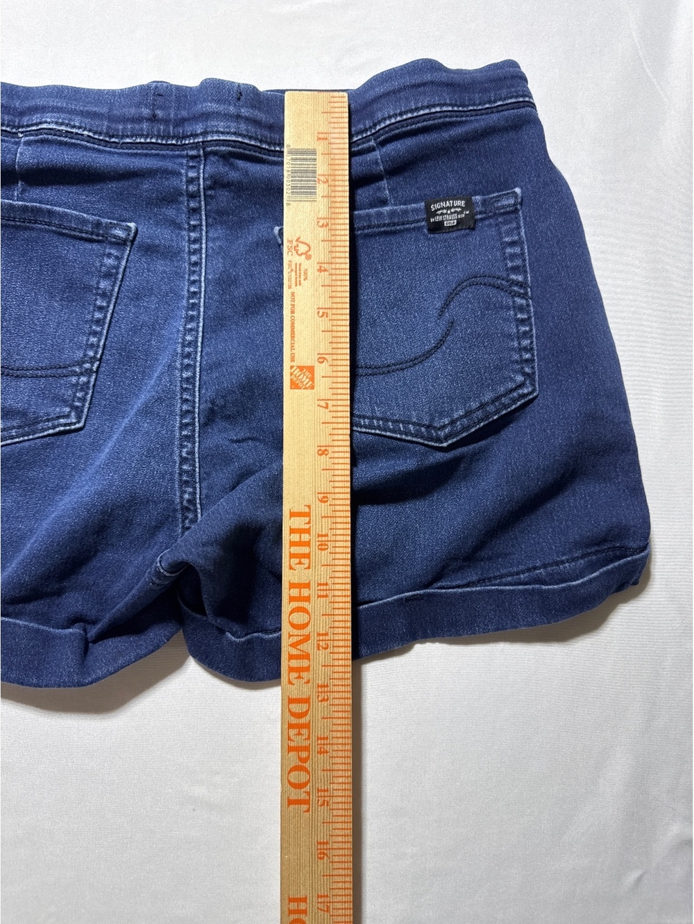 Levi's Signature Pull-On Denim Shorts - Size 10 W30 - Comfy, - Picture 6 of 7